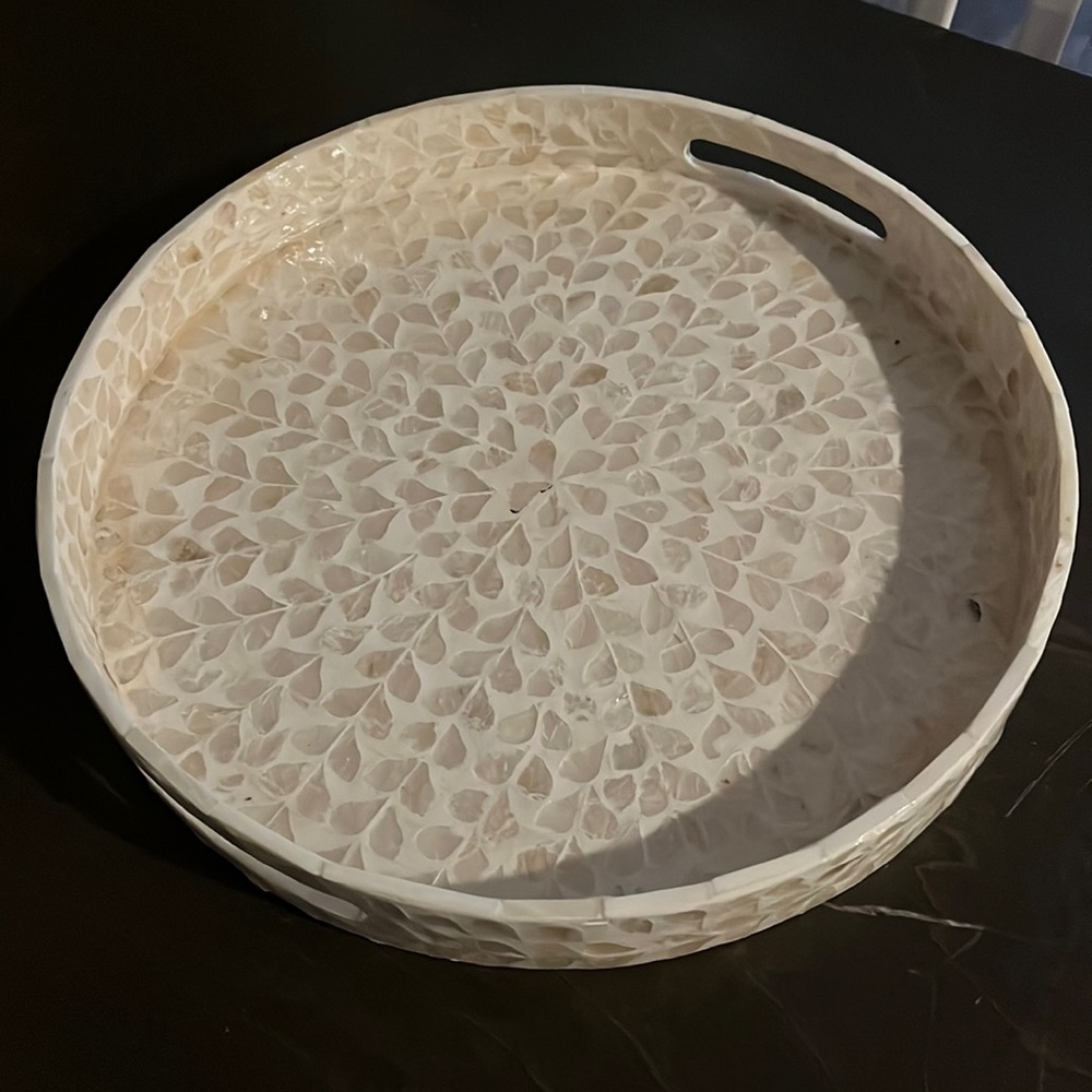 pearly white seashelleque tray